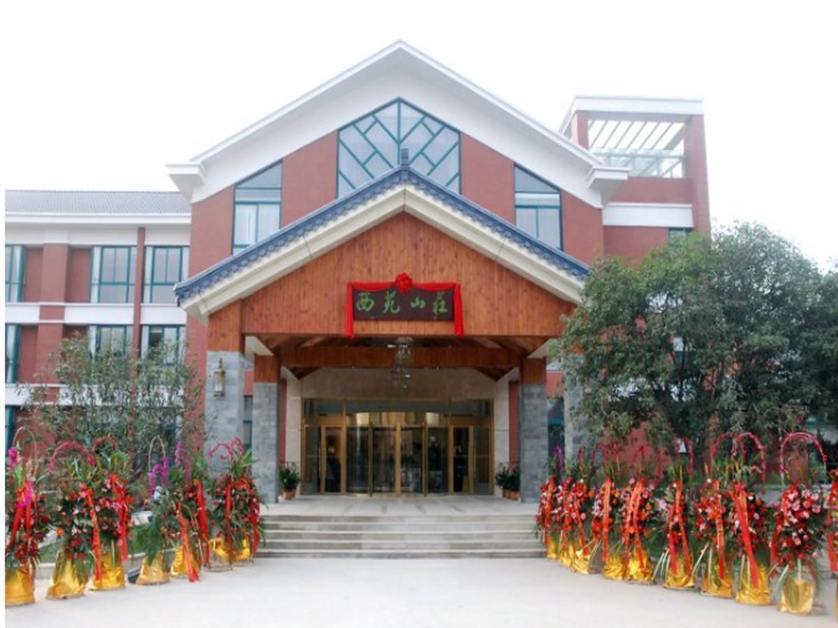 Wuxi Xiyuan Hotel Bagian luar foto